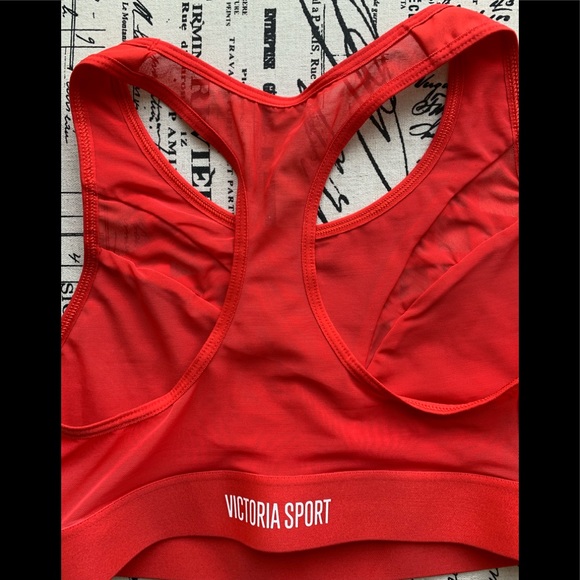 Victoria Secret Racerback Sports Bra 💞 - Picture 2 of 5